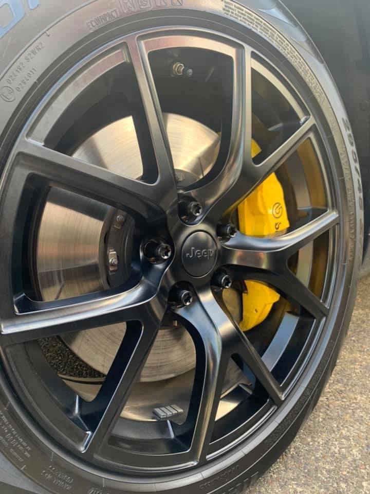 14x1.5 Torx lug nuts