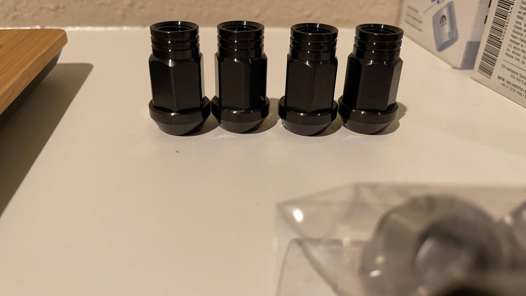 14x1.5 6 point open ended lugs