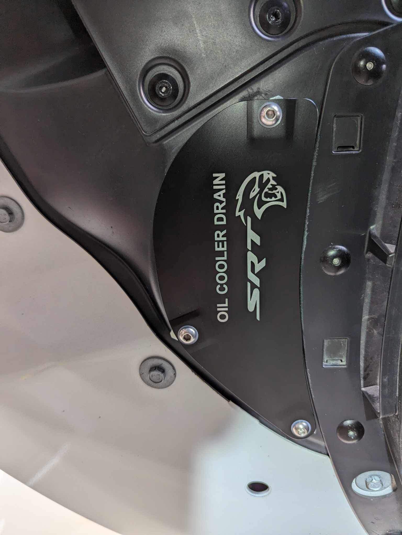 Oil cooler drain kit for Durango HC